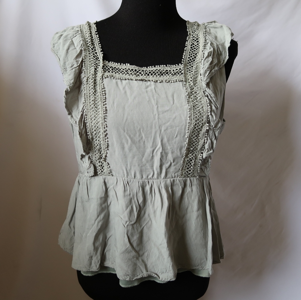 Ruffle June & Ivy Top